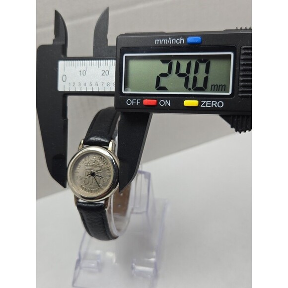 Peers Hardy Sixpence Coin Watch 1964 Womens Black Leather New Battery Vintage UK main image 7